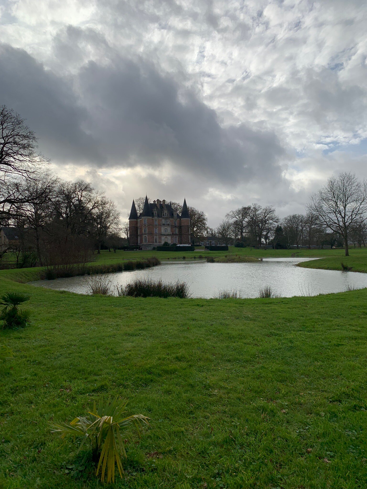 Chateau d'Apigne-官方