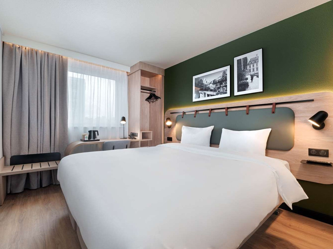 巴黎19区拉维莱特钟楼优选酒店主图