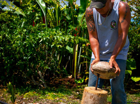 Kula Pueo Farm Tours-库拉必去景点