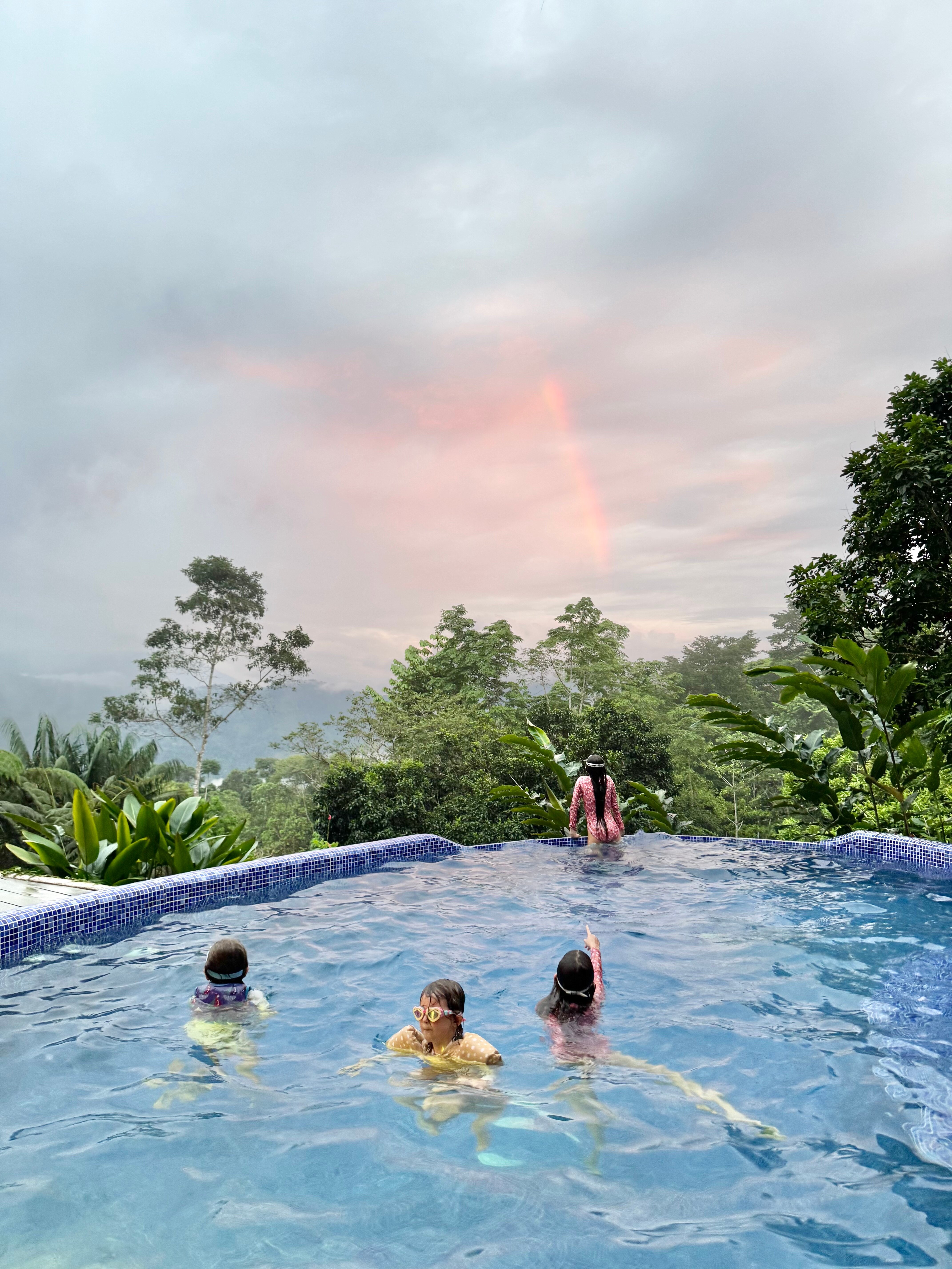 Las Nubes Resort-浴室