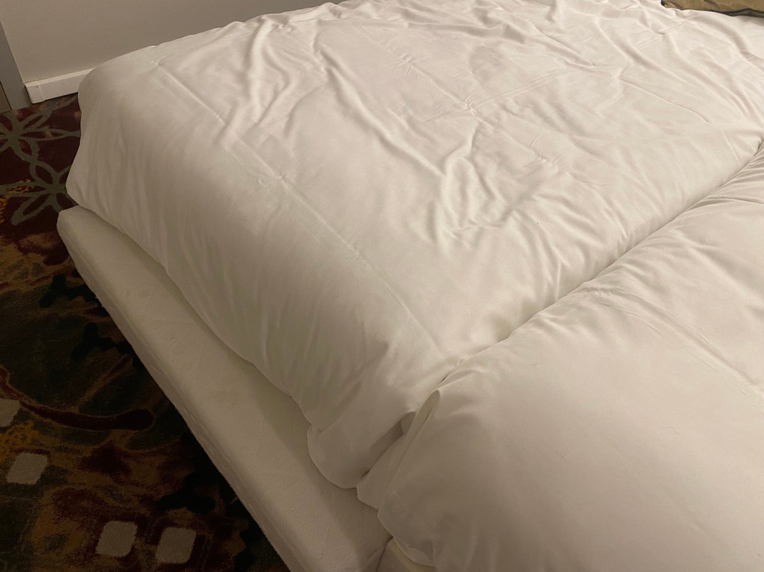 Brit Hotel Caen Nord - Mémorial主图