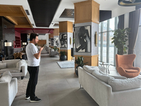 梅加萨雷尔贾斯山