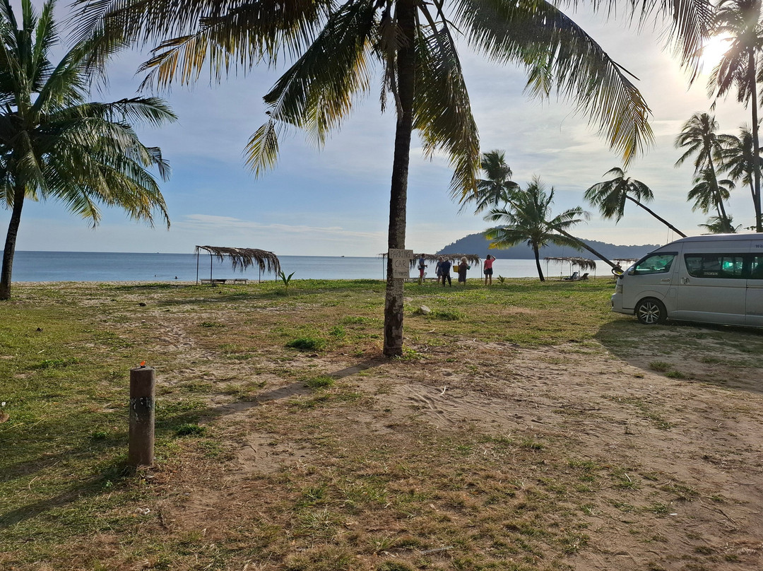 Bang Bao Beach景点图片