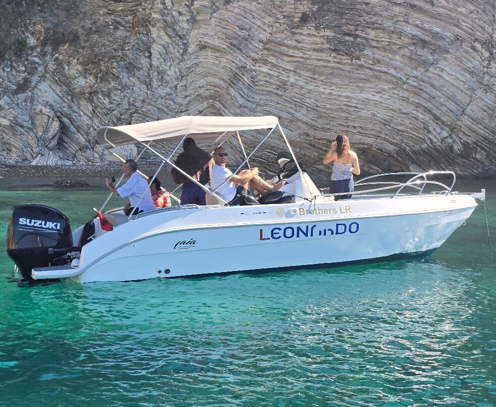 Leonardo Boat Tours-沙兰德必去景点