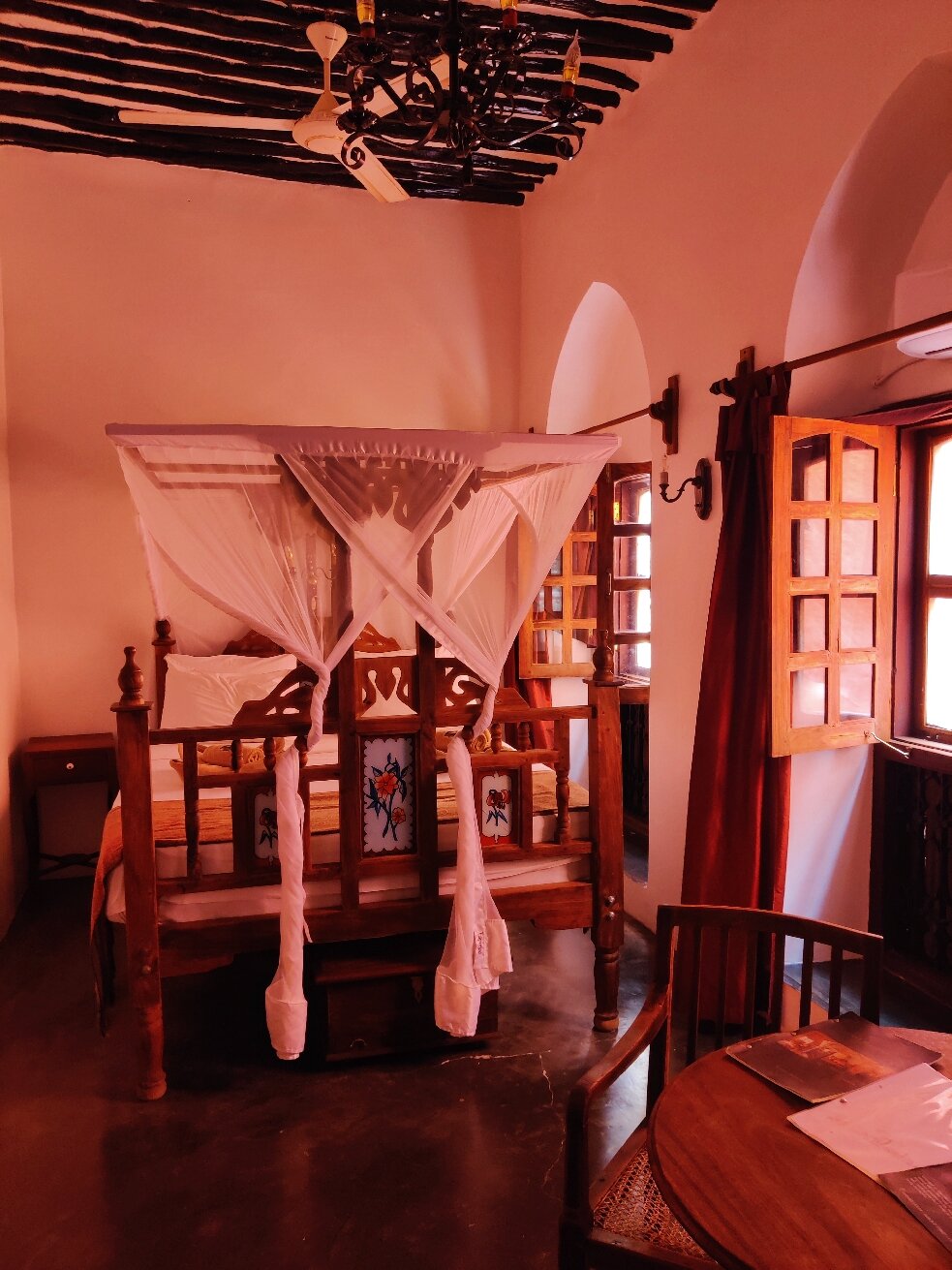 Zanzibar Coffee House-官方