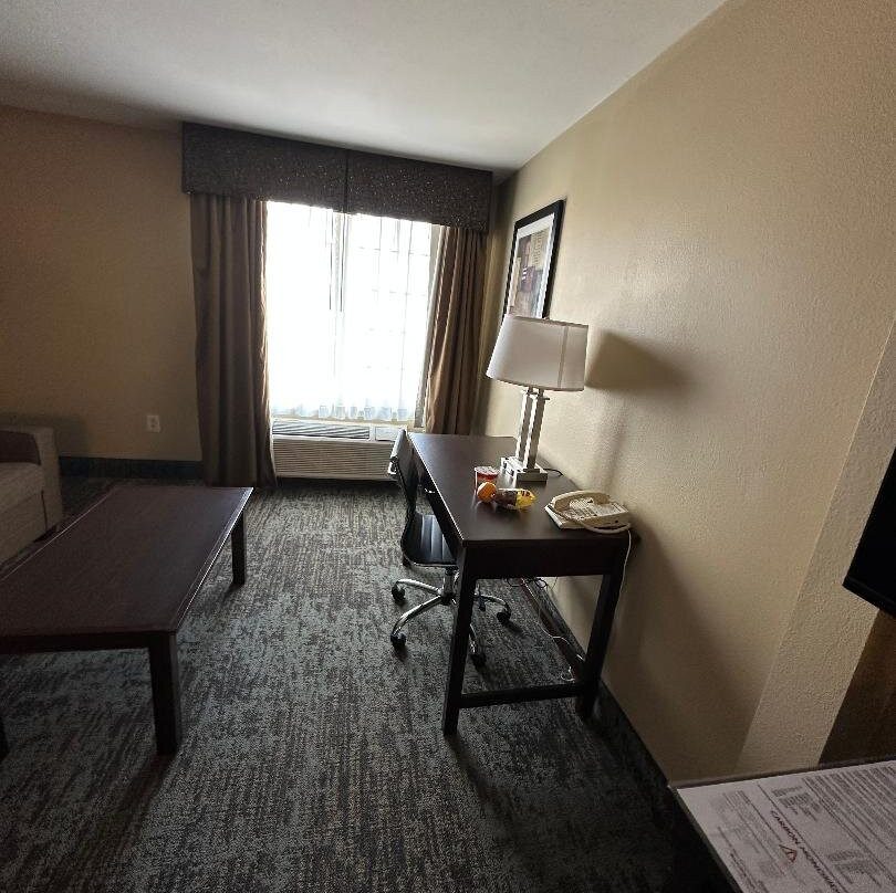 Best Western Plus Prairie Inn主图