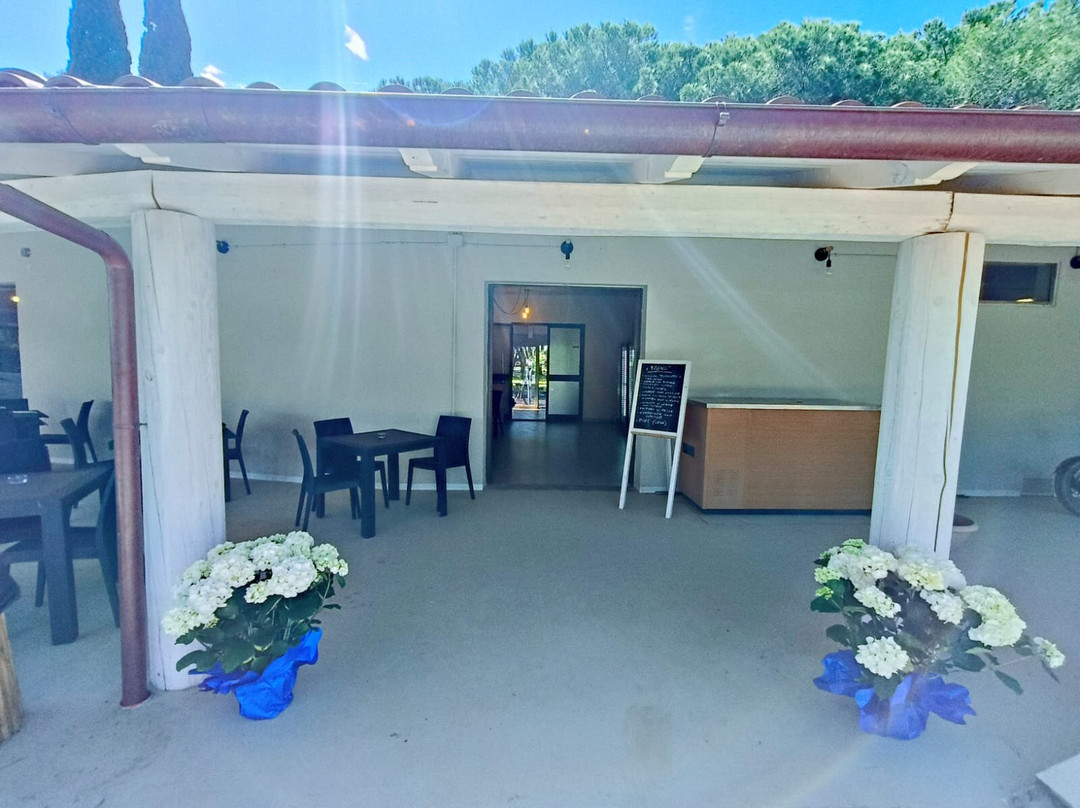 La Marina Restaurant È Pizzeria