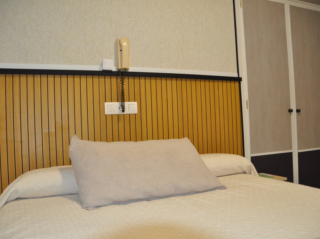 Hostal Ramon y Cajal主图