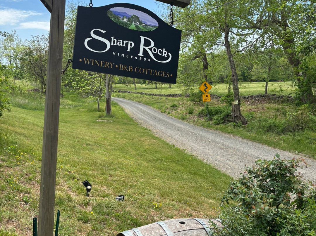 Sharp Rock Vineyards-Sperryville必去景点