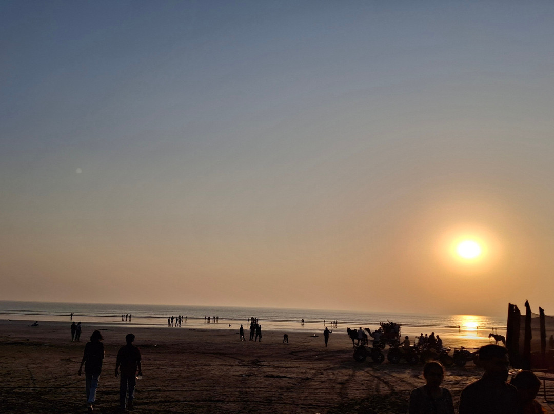 Dandi Beach-纳夫萨里必去景点