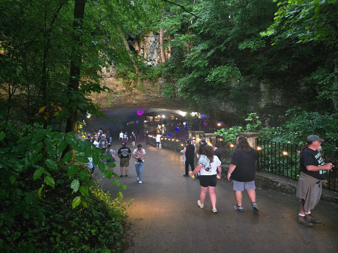 The Caverns-Pelham必去景点