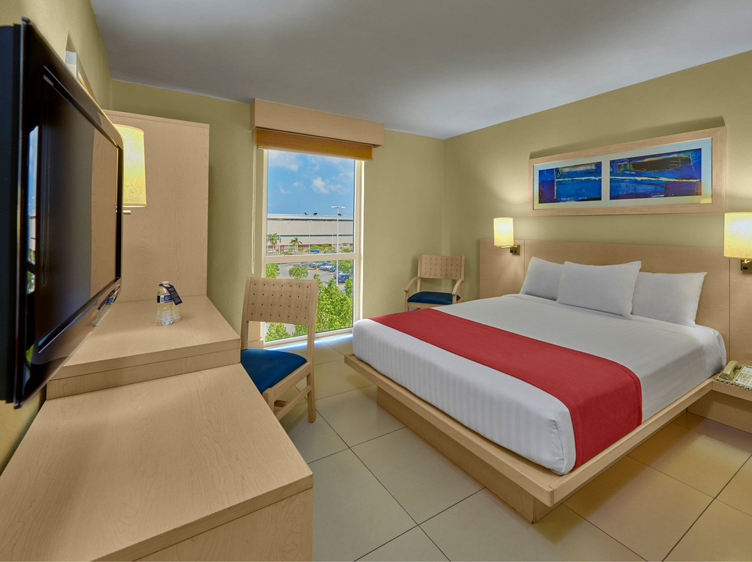 Hampolol酒店住宿-City Express By Marriott Campeche