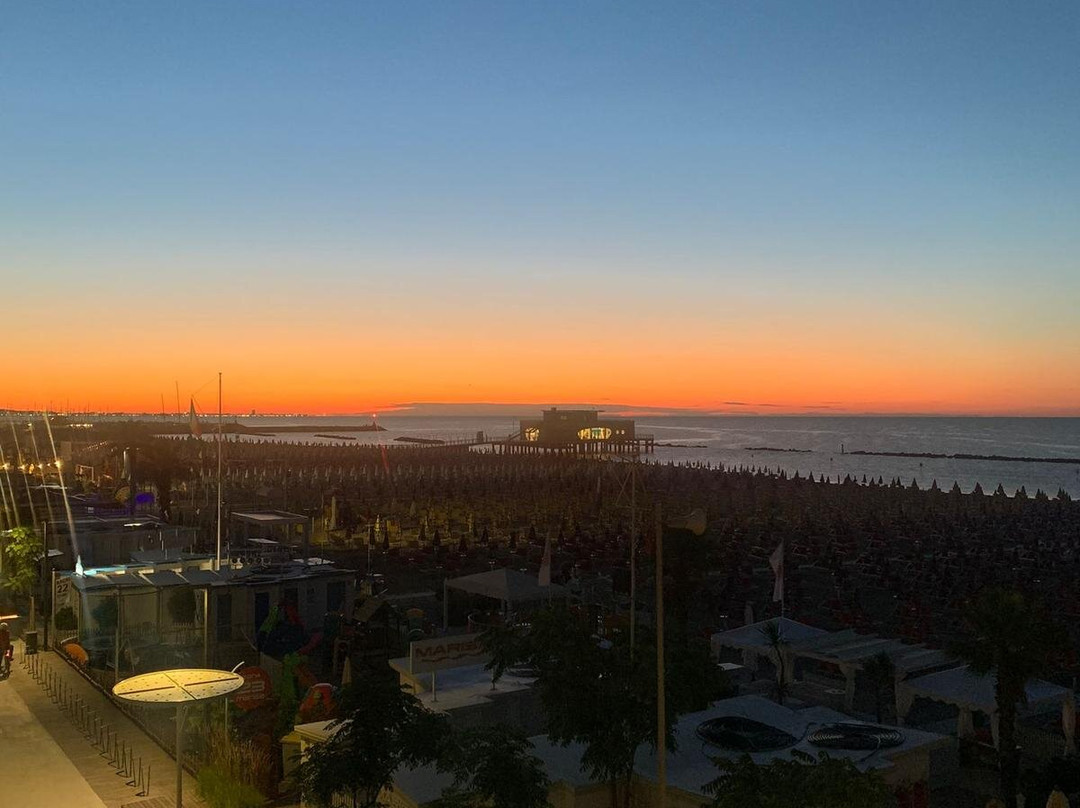 Hotel International主图