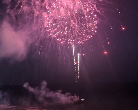 沙滩度假酒店主图