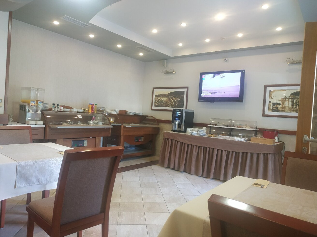 斯特拉迪马尔酒店主图