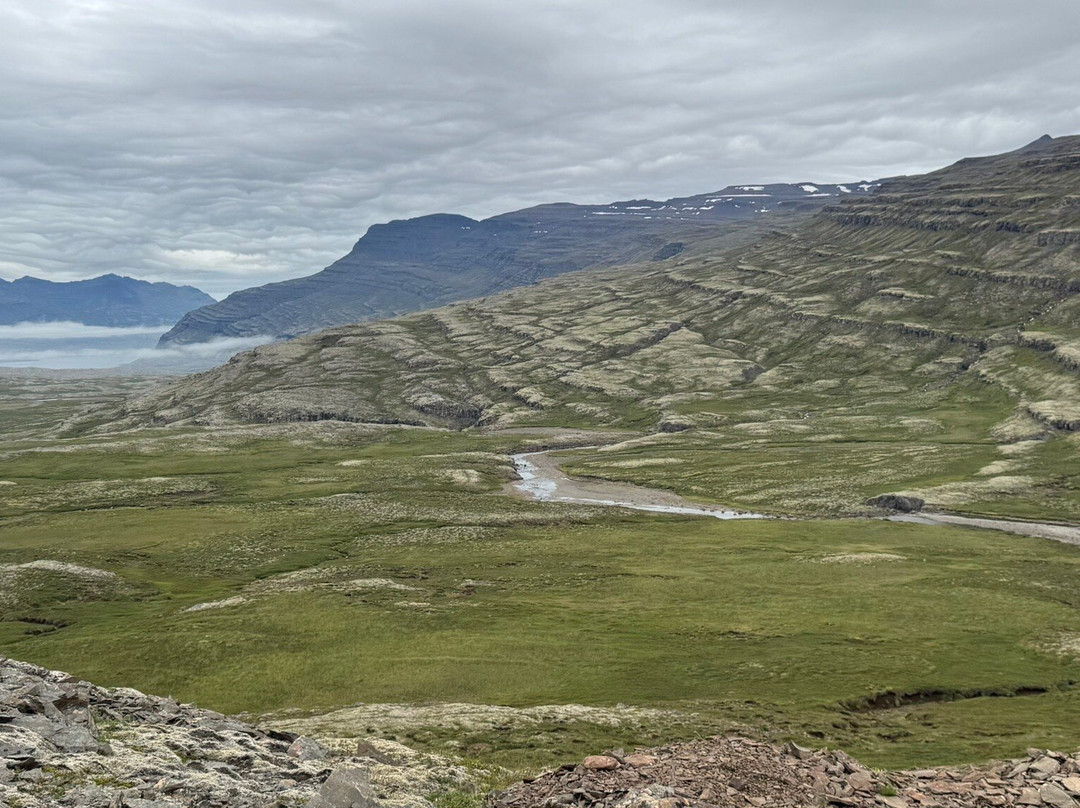 Valley of waterfall-Djupivogur必去景点