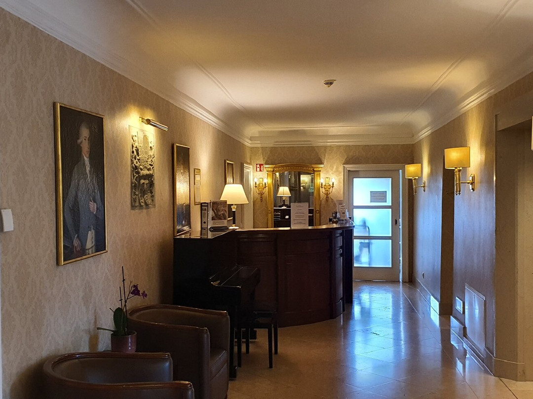 Schloss Neutrauchburg主图