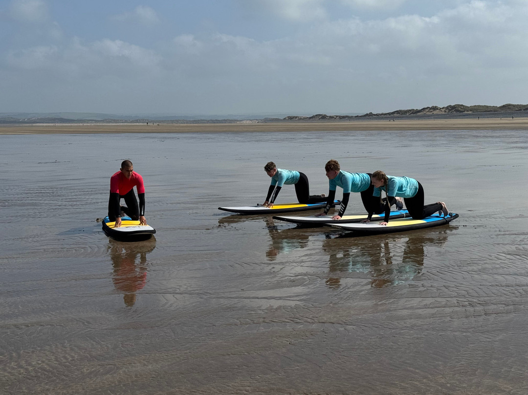 Westward Waves Surf School-Westward Ho!必去景点