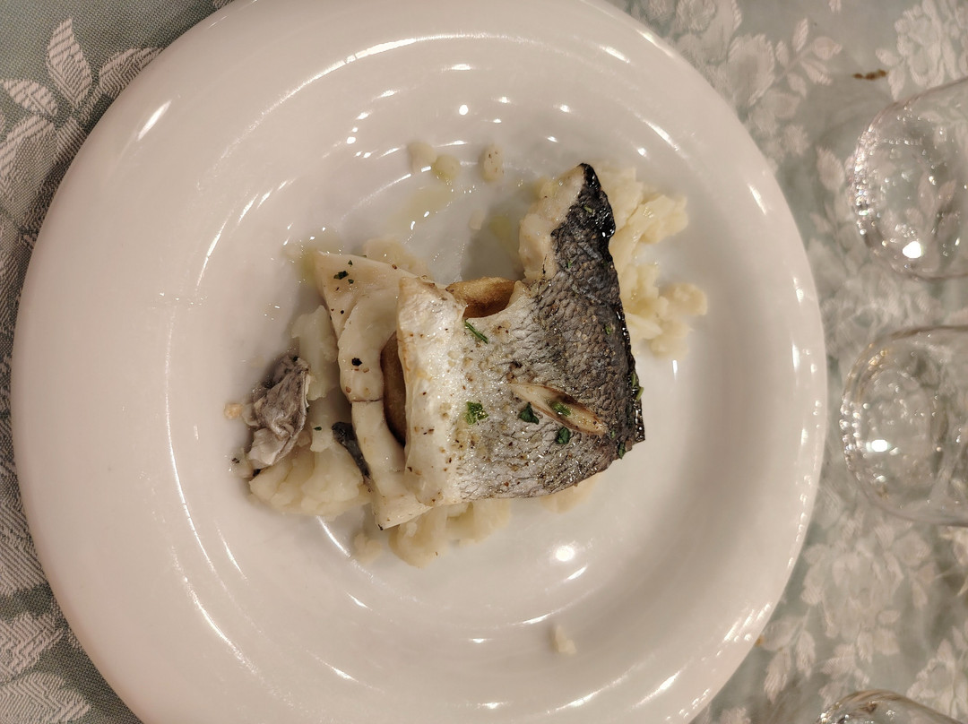 萨玛丽亚酒店主图