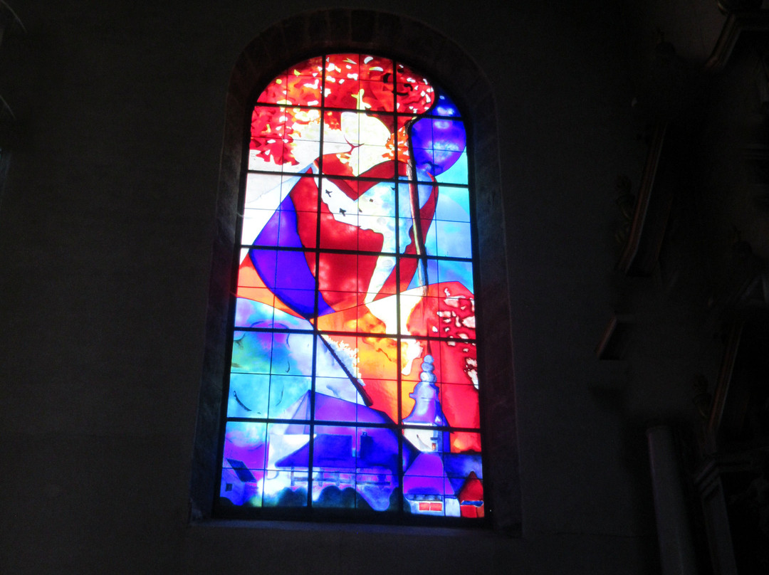 Église Saint Hilaire-Givet必去景点