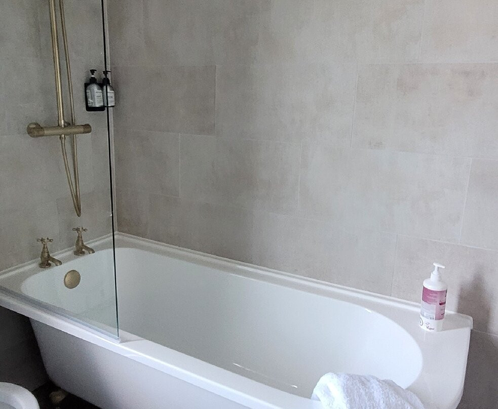 The Hunting Lodge主图