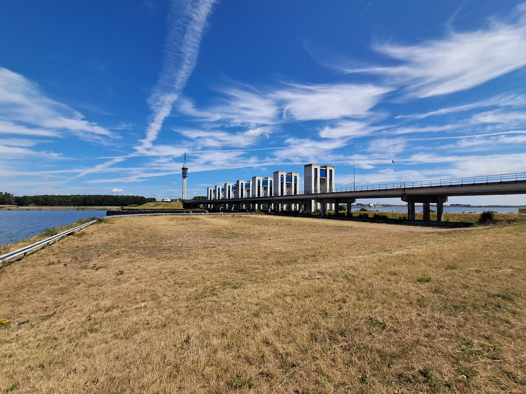 Houtribdijk-莱利斯塔德必去景点
