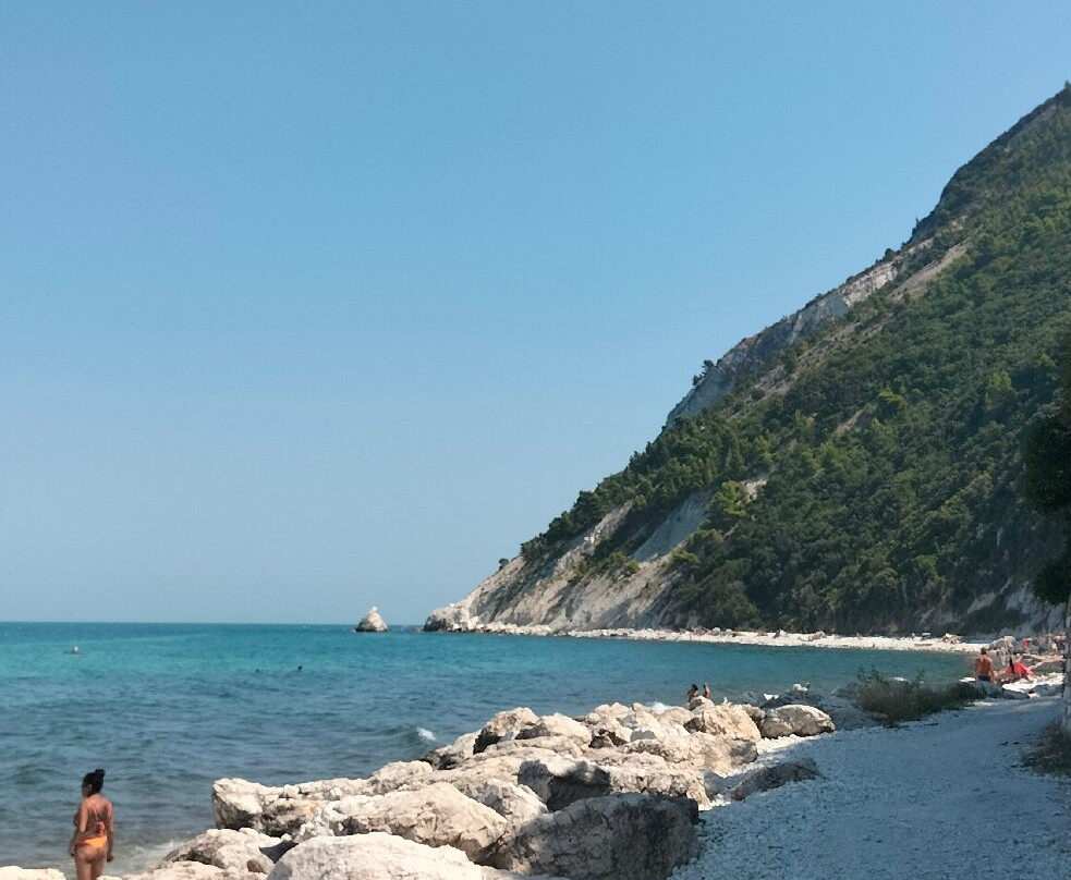 Spiaggia della Vela-Portonovo必去景点