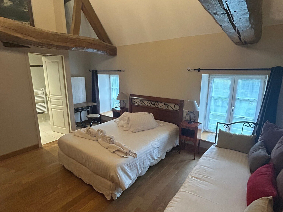 Le Logis D'Aze主图