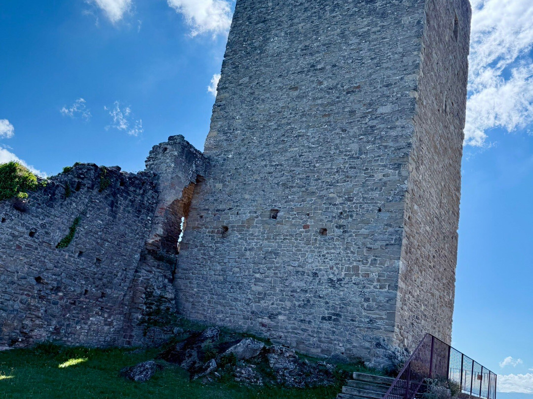 Castello di Carpineti-Carpineti必去景点