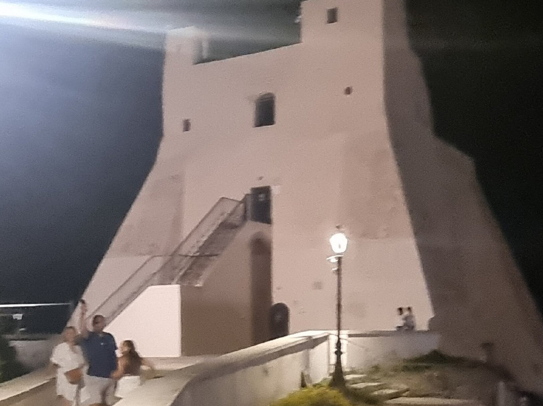 Torre Truglia-斯佩隆加必去景点