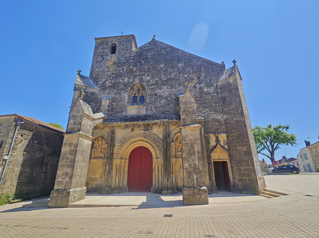 Église Saint-Hilaire-Foussais-Payre必去景点