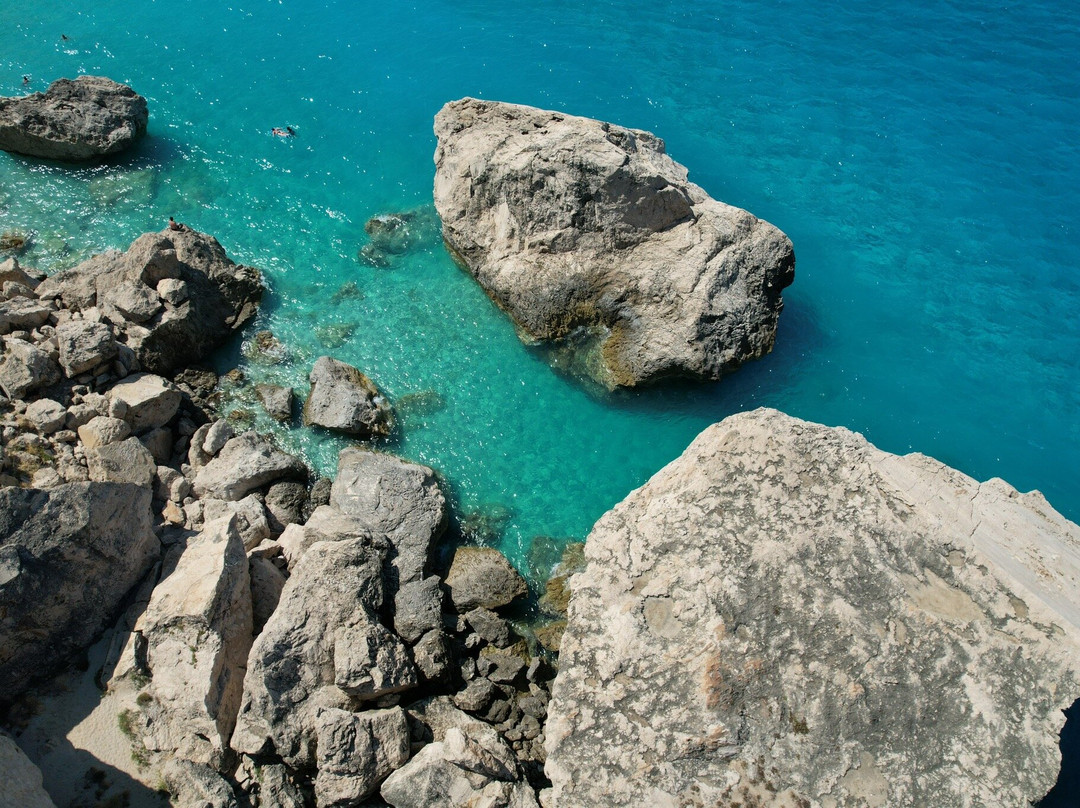 Kathisma Beach-Agios Nikitas必去景点