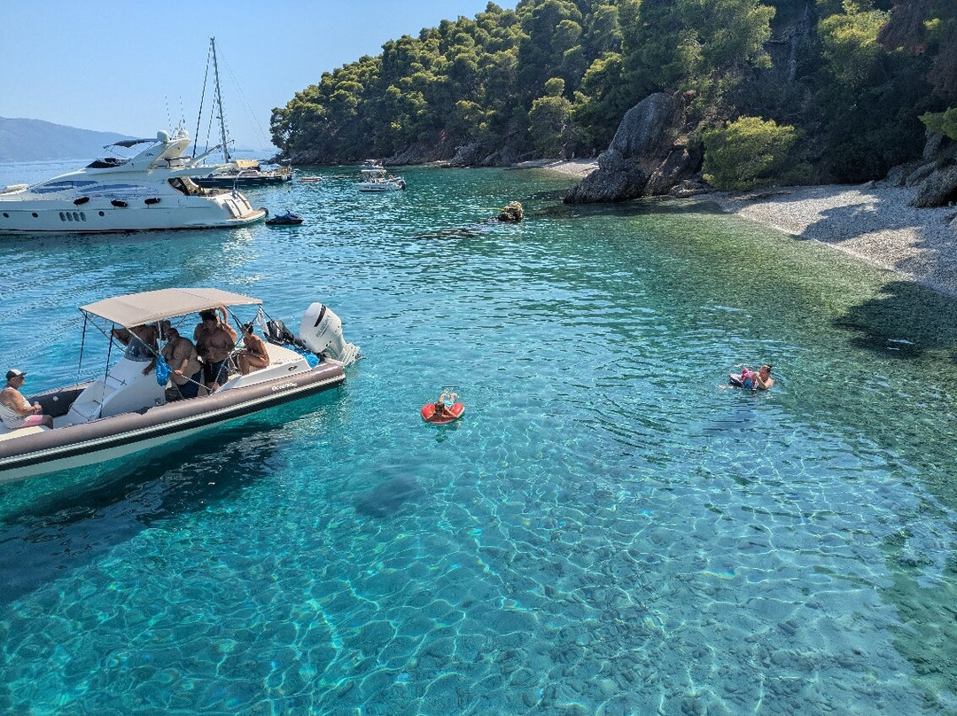 Nikolaos Boat-Nidri必去景点