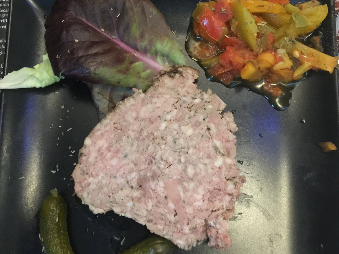 Hotel-Restaurant Les Bruyères主图