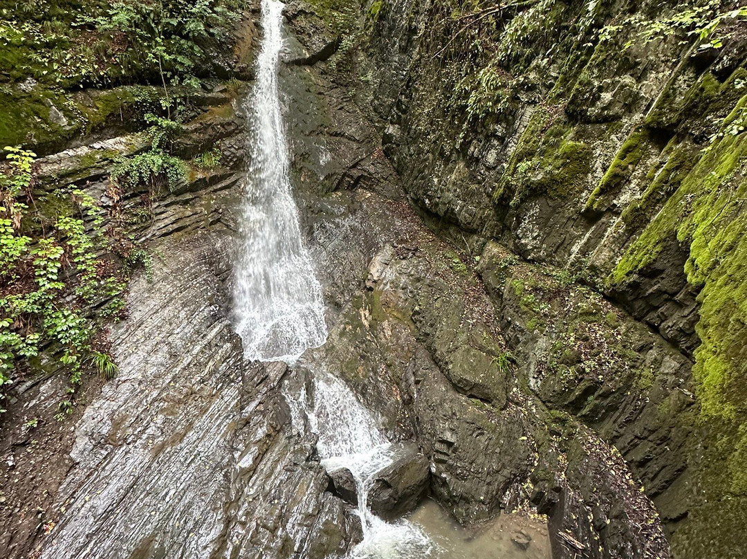 Yeddi Gozel Waterfall-Qabala必去景点