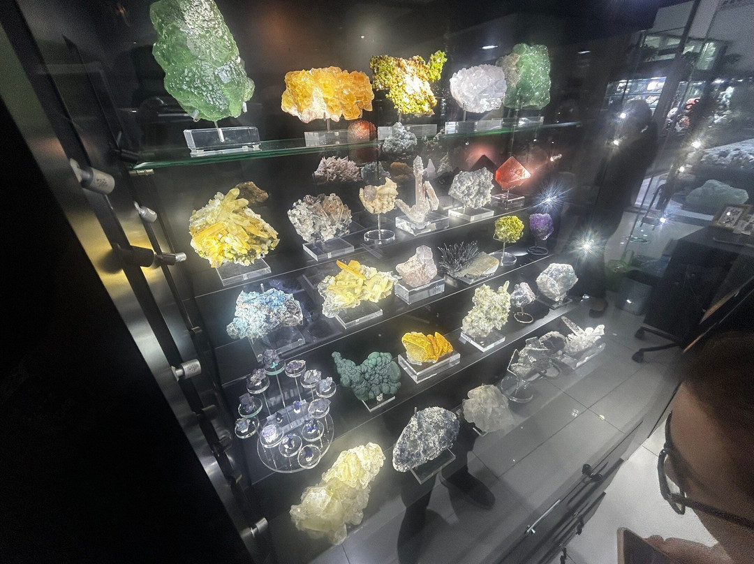 东海国际水晶珠宝城-连云港市必去景点