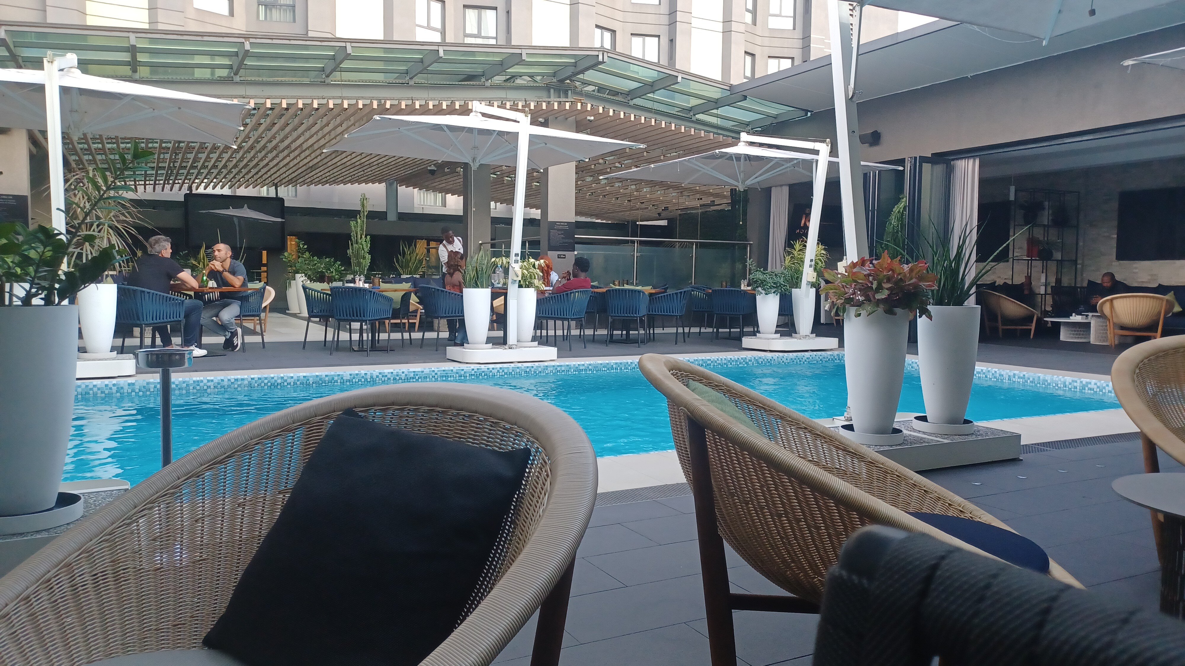 K Hotel Douala-泳池