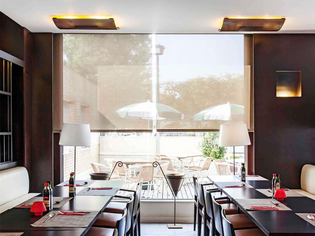 Corbera de Llobregat酒店住宿-宜必思巴塞罗那莫林斯德雷酒店