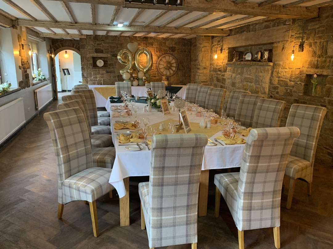 Santo's Higham Farm Hotel主图