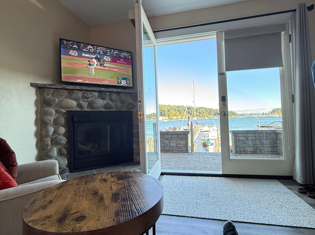 Waterfront Inn主图