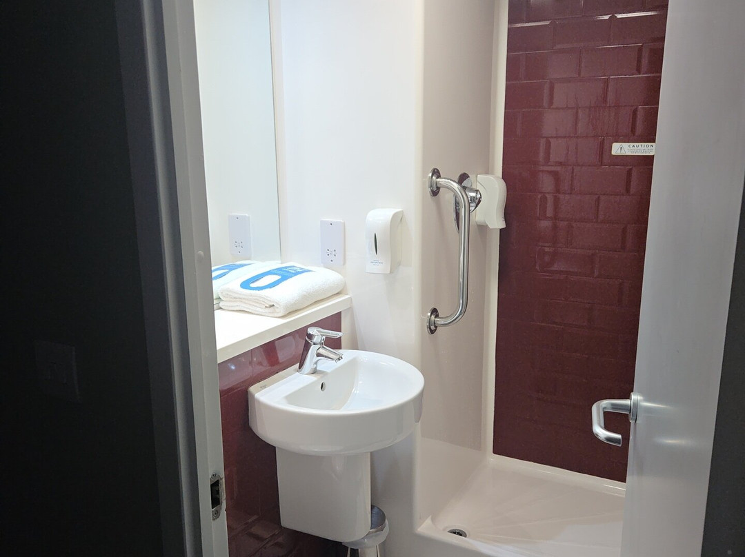Travelodge Cheshire Oaks主图