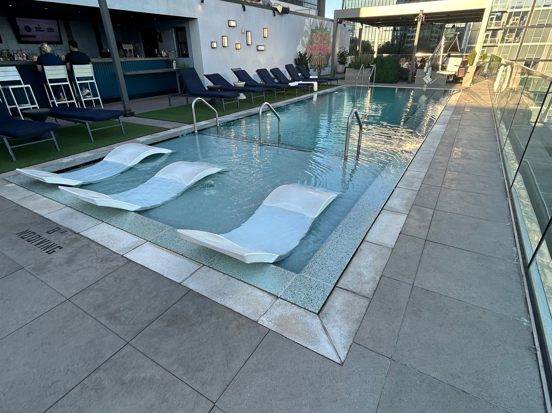 Holston House Nashville主图