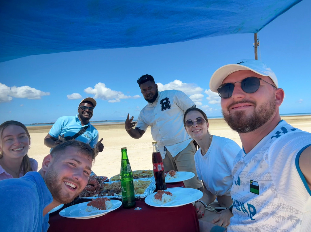 MOHAMMAD TOURS SERVICE-必韦久必去景点