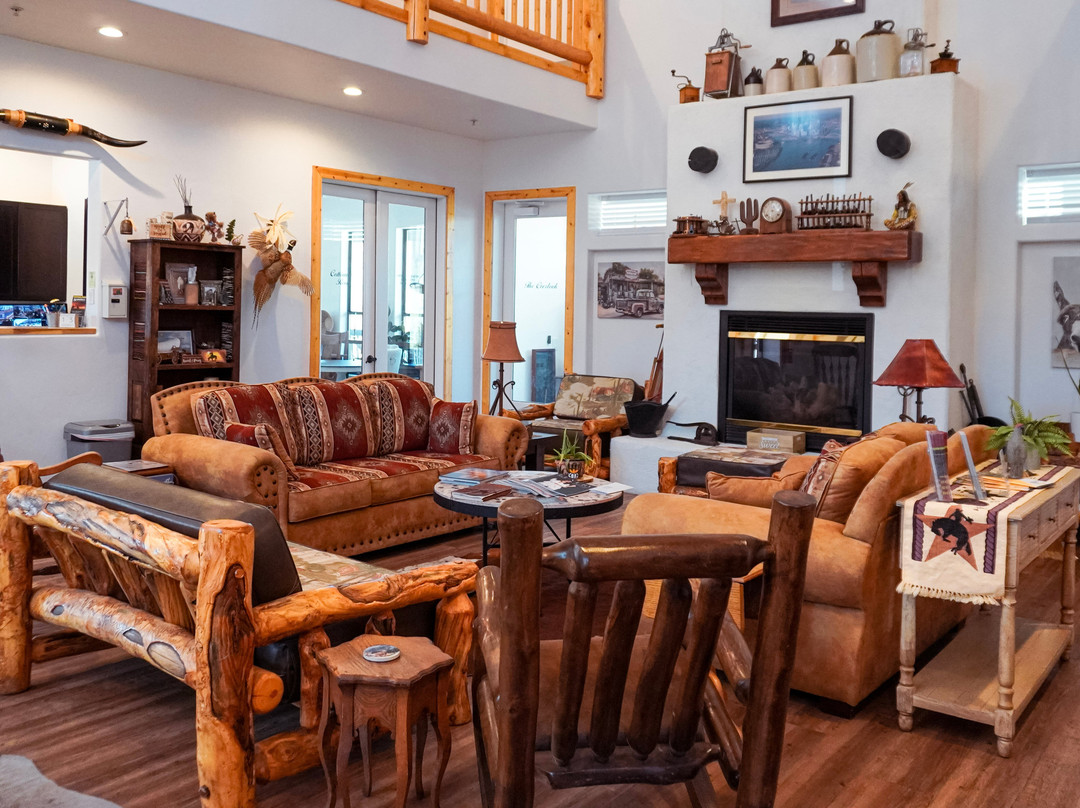 Creekside Lodge and Cabins主图