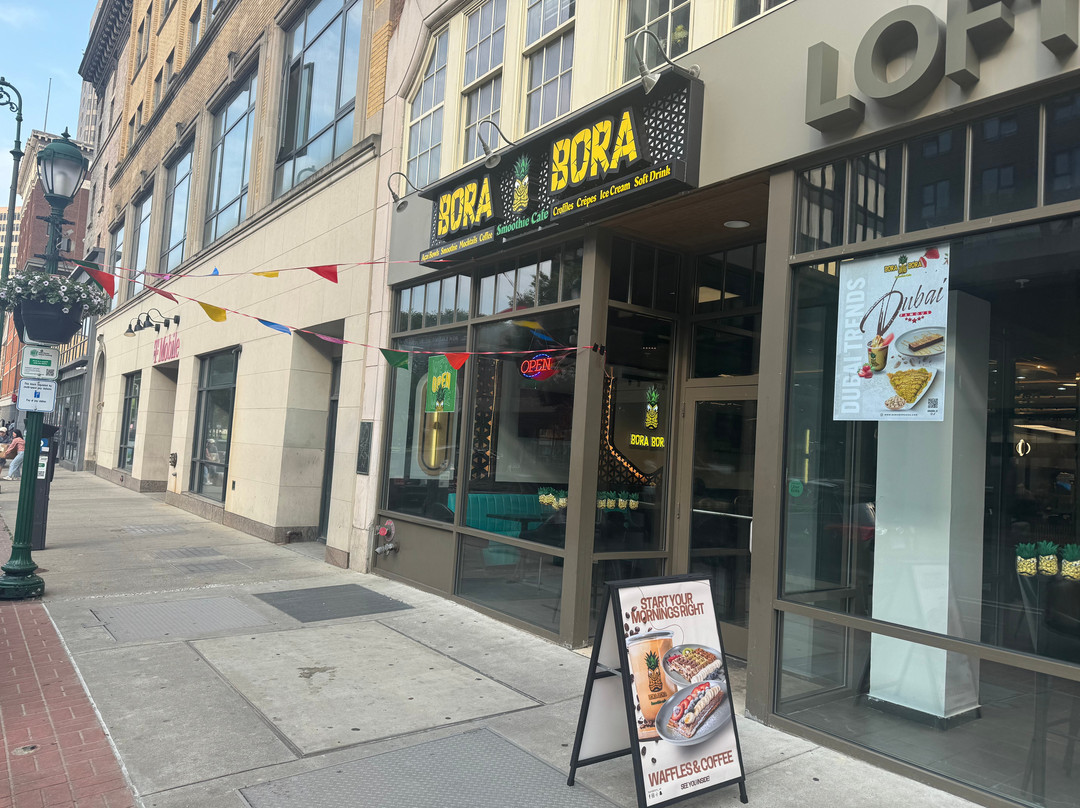 Bora Bora Smoothie Cafe