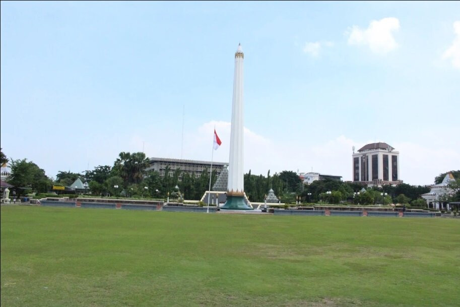 Tugu Pahlawan-泗水必去景点