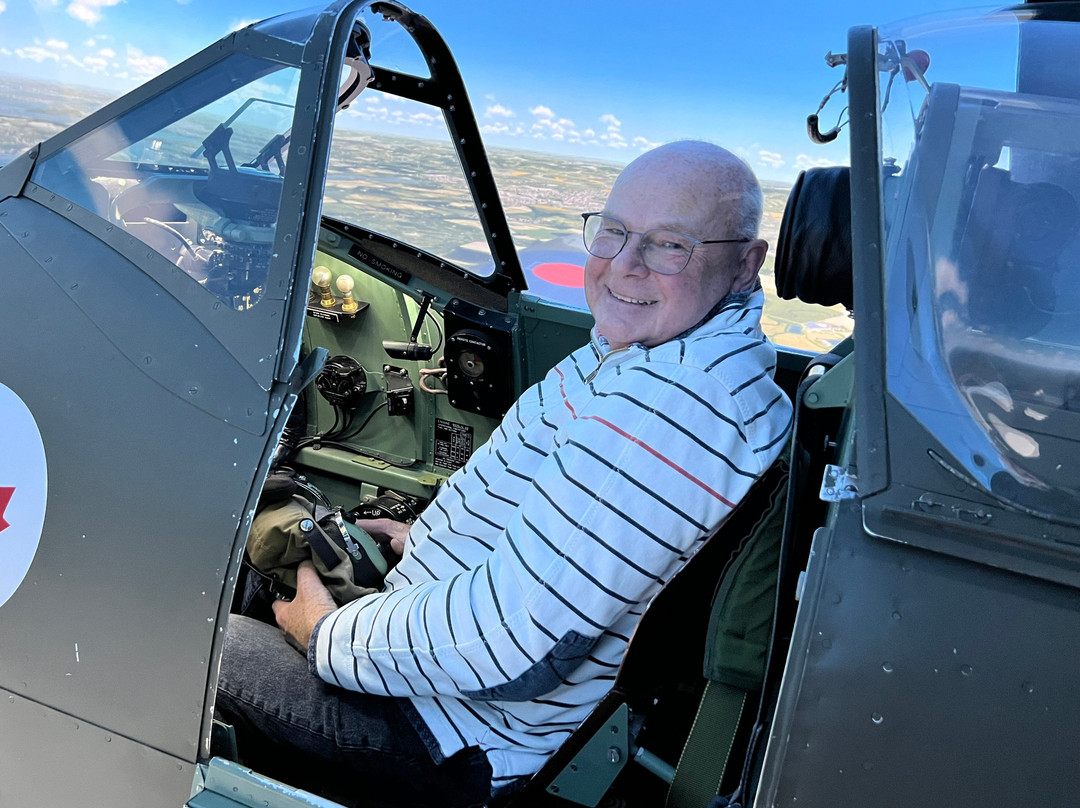 Spitfires.com "The Spitfire Academy"-奇切斯特必去景点