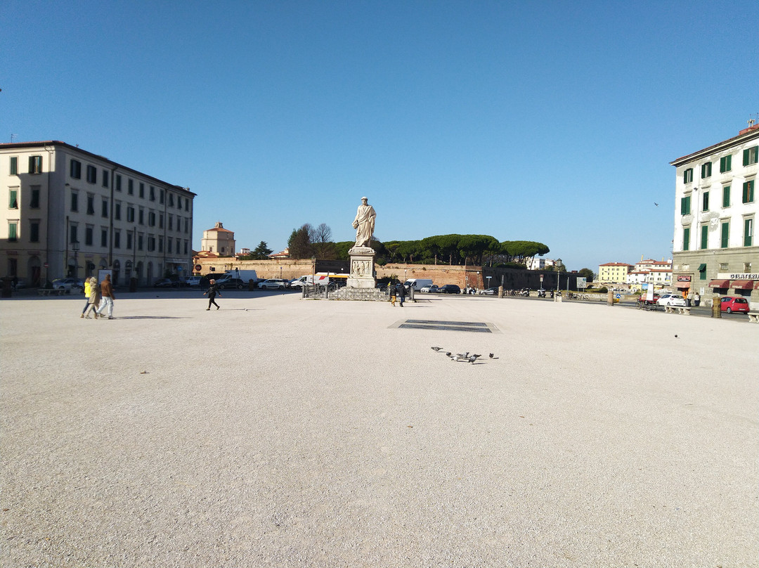Piazza Della Repubblica-里窝那必去景点