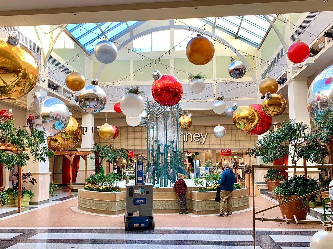 West Acres Shopping Center-法戈必去景点