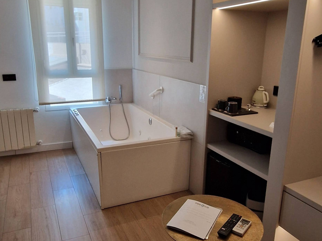 植物园休闲艺术酒店主图